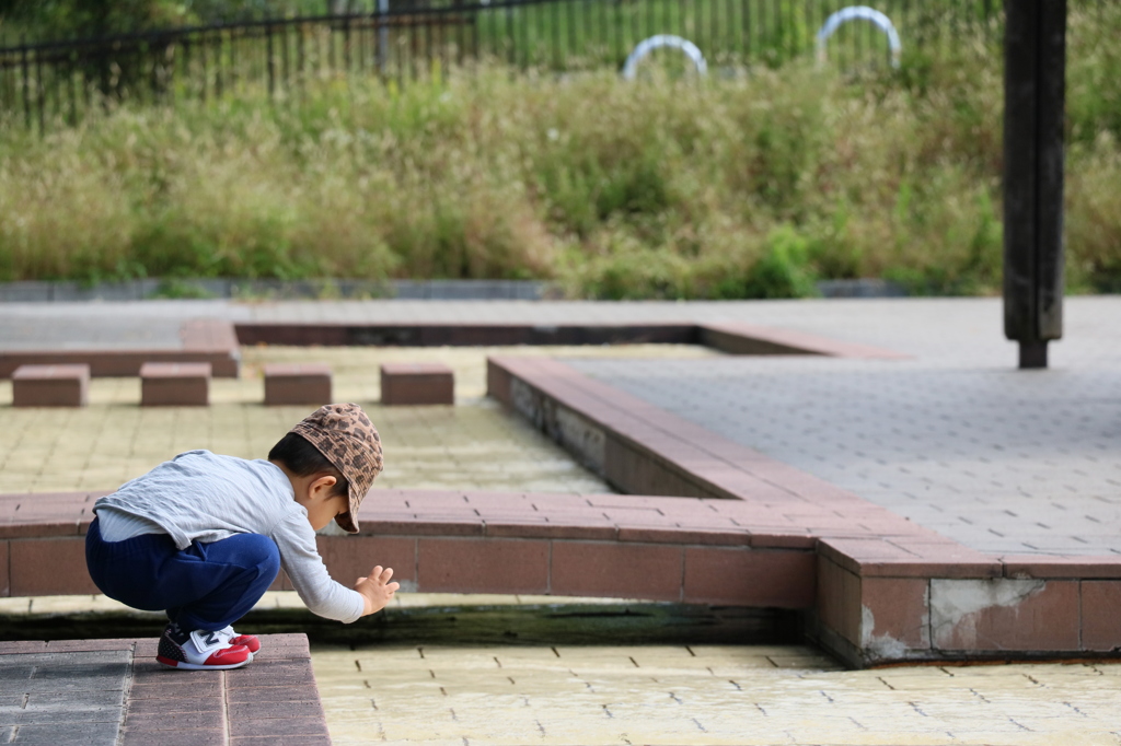 水すら珍しい2歳児