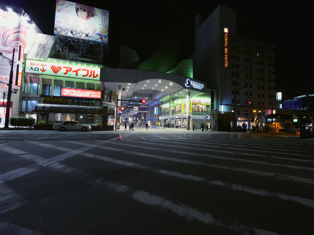 新市街アーケードの入り口