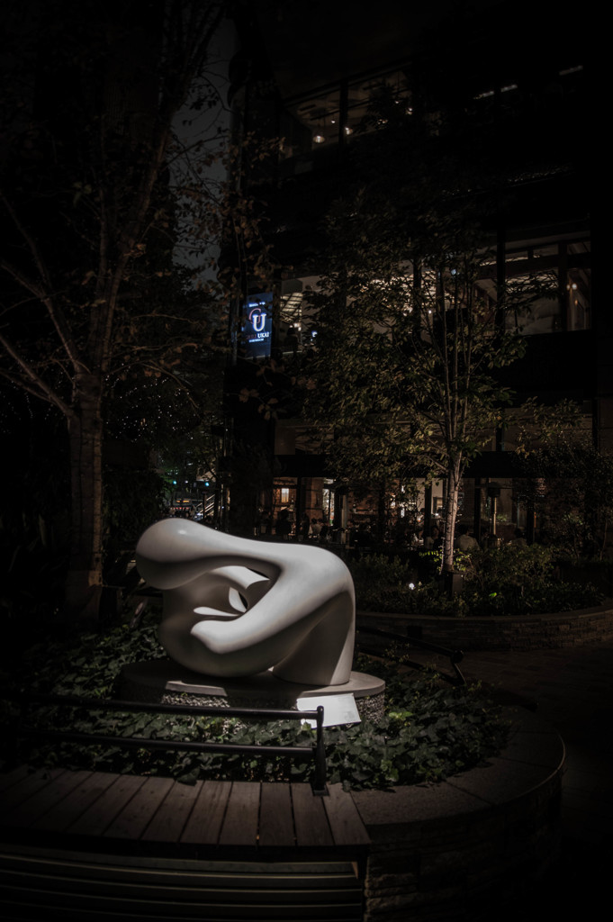 その光、君をつつむ・・・