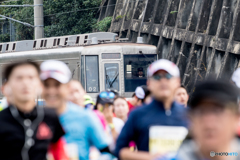 電車もランナー？