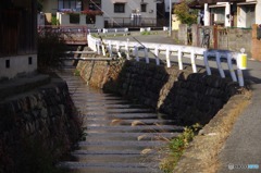 流れる水