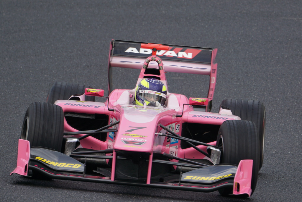 2018 ＳＦ最終戦 メガネ？
