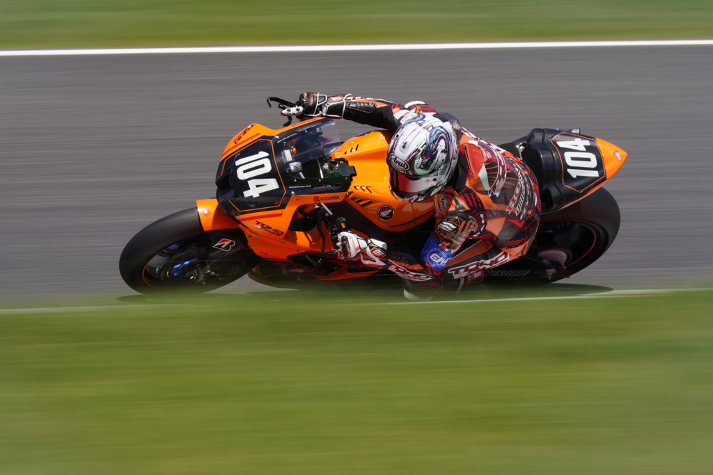 2022鈴鹿８耐　#104 TOHO Racing