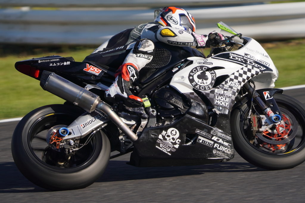 2022鈴鹿8耐 #27TransMapRacing withACECAFE