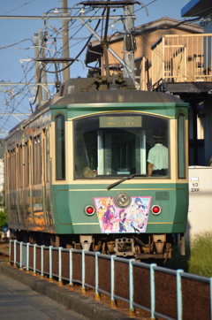 江ノ電✖ハナヤマタ　コラボ電車