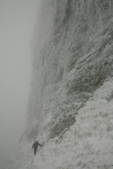 雪をまとった八ヶ岳・横岳・大同心正面壁