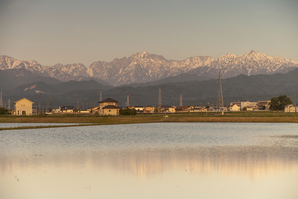 富山から夕景の劔岳