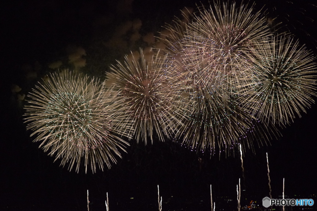 二上山・万葉の森からのPL花火