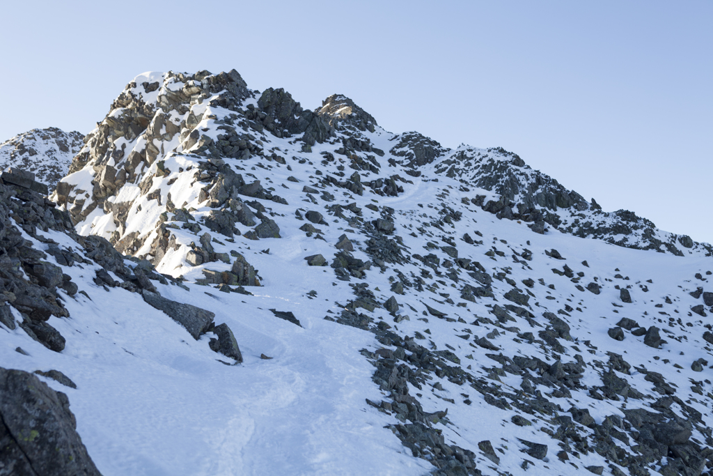 奥穂高岳は雪山に