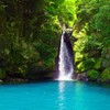 碧い滝壺