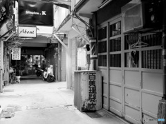 本日休業理髪店