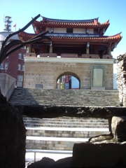 ポラロイドで撮る東門