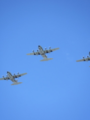 雙十節の空軍輸送機