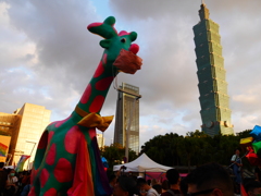 2020年台湾LGBTパレードの新竹のキリン