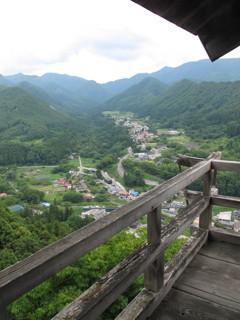 山寺から見下ろす。