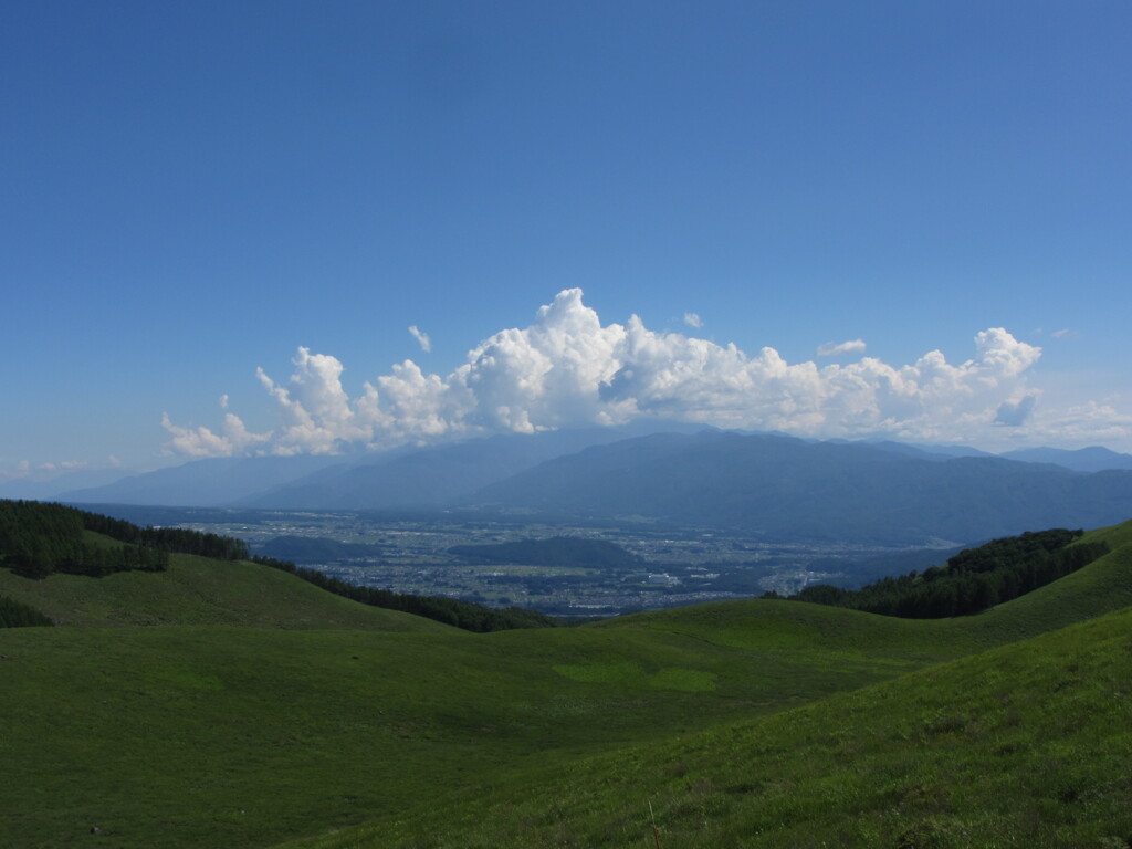 晴れの高原