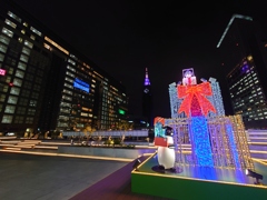 新宿残るはイルミネーション