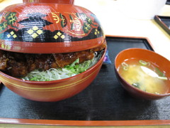 ソースかつ丼。