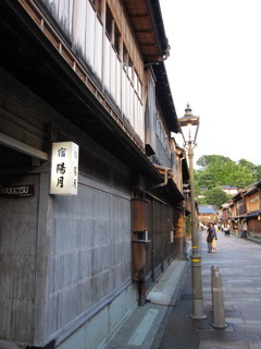 ひがし茶屋街にて。