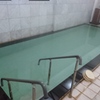 温水プール？