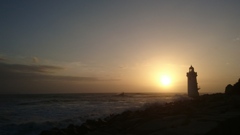 夕陽と灯台