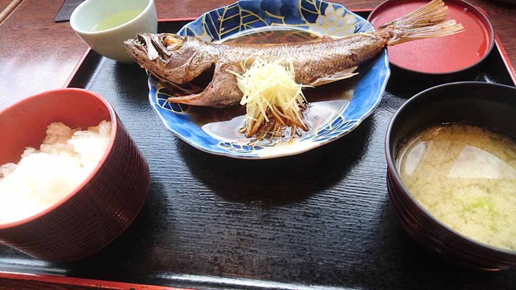 黒ムツの煮付け定食