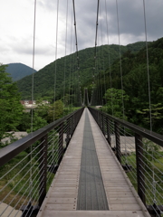 湯川西水の郷の大吊り橋