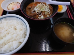 モツ煮込み定食