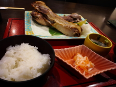 まぐろカマ焼き定食