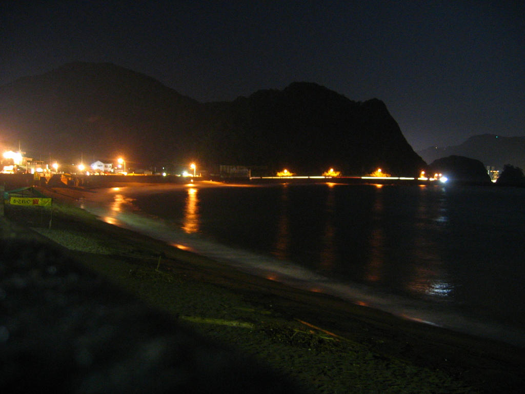 堂ヶ島の夜の海