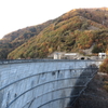秋の奈川渡ダム