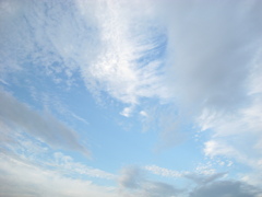 朝の空