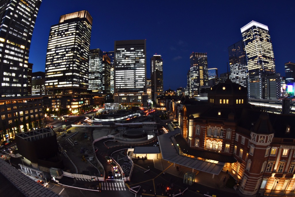 東京駅夜景