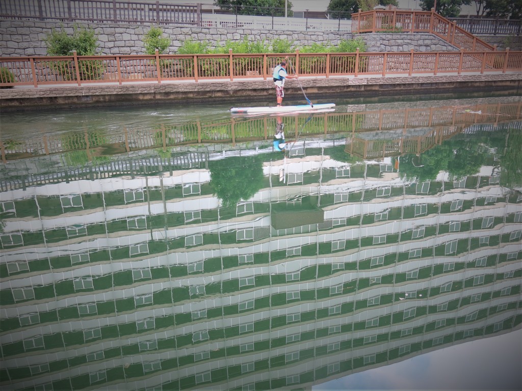 立ち乗りボート