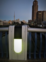 クロバー橋から