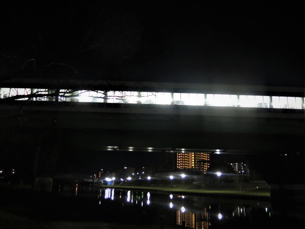 地下鉄のホーム