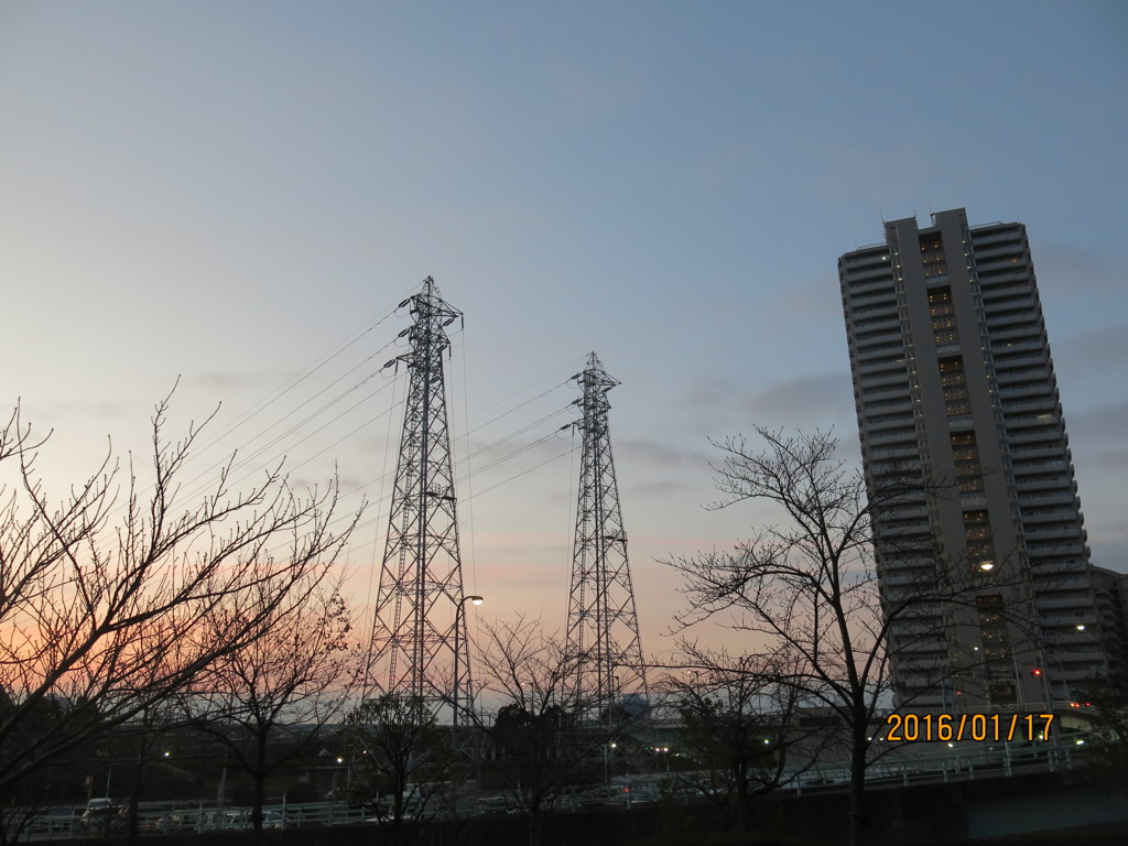 送電線