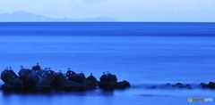 Quiet blue
