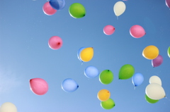 幸せ、空を飛ぶ