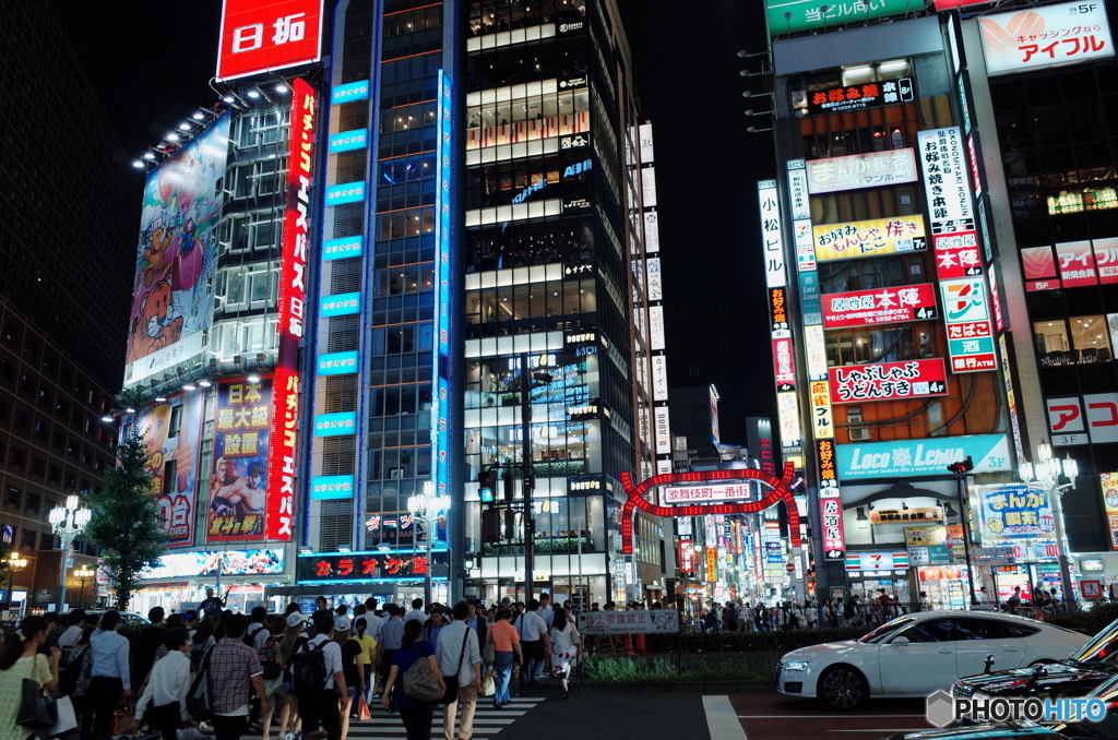 新宿スナップ　歌舞伎町入口