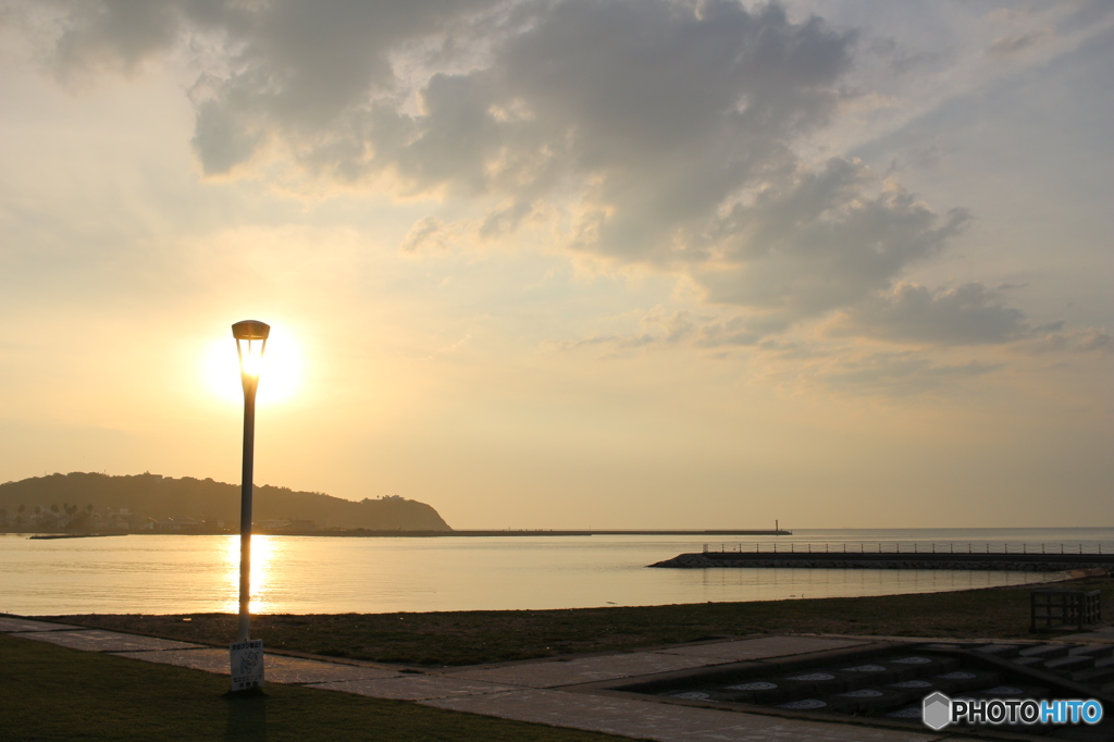 夕日の灯火