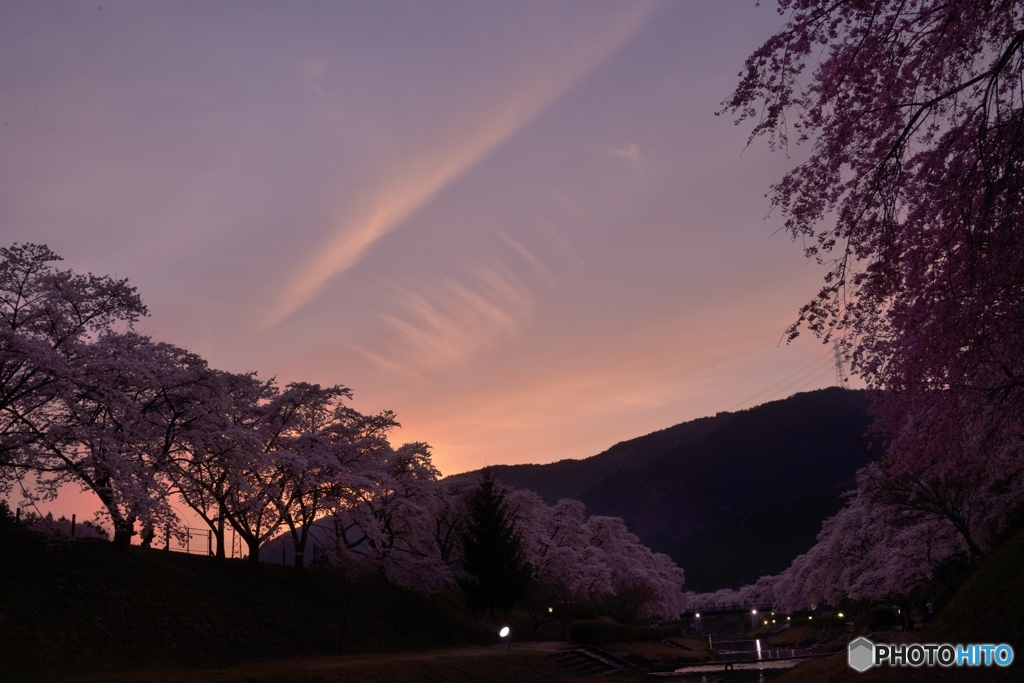 うぐい川～黄昏～