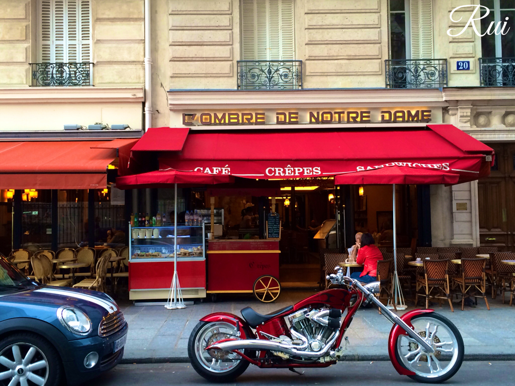 フランスのカフェ
