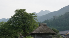 烏ヶ山とわらぶき
