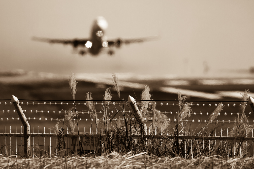 November - Runway 27