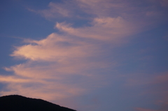 朝の雲