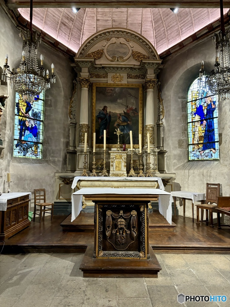 サン・ピエール教会　主祭壇