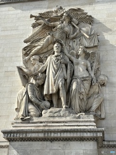 凱旋門の彫刻 1