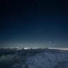 空の上星の下