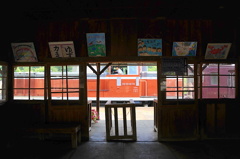 上神梅駅　通過